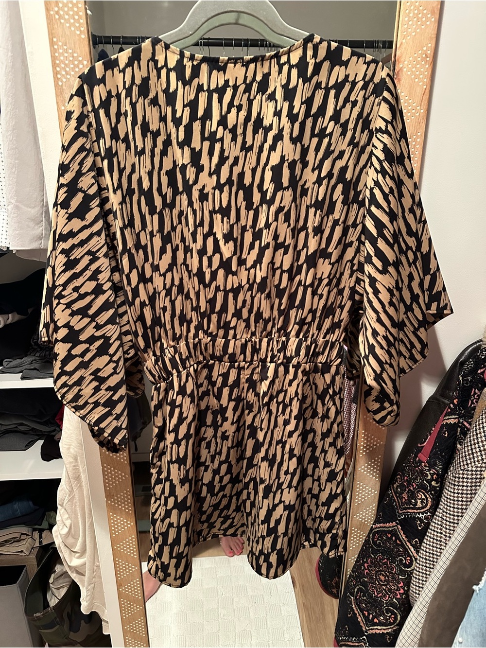 Flawless Printed Romper (S) - Picture 5 of 10